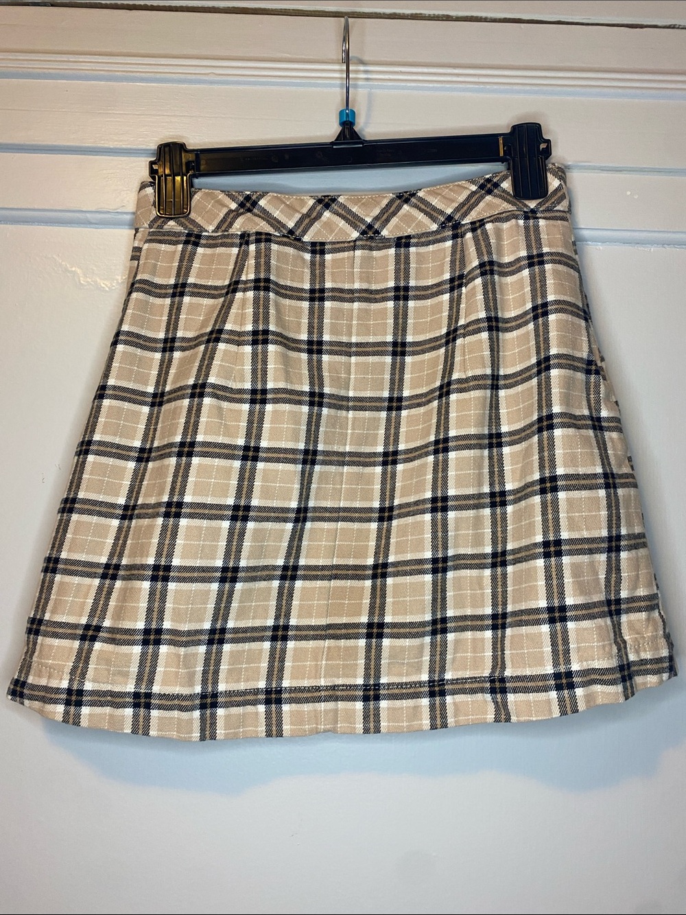 H&M Divided Beige Plaid Button-Side Mini Skirt Size 4 - Picture 3 of 3